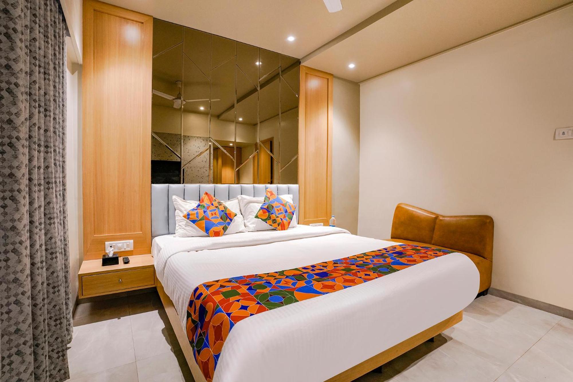 Fabhotel Springs Lodging Mira-Bhayandar Exterior foto
